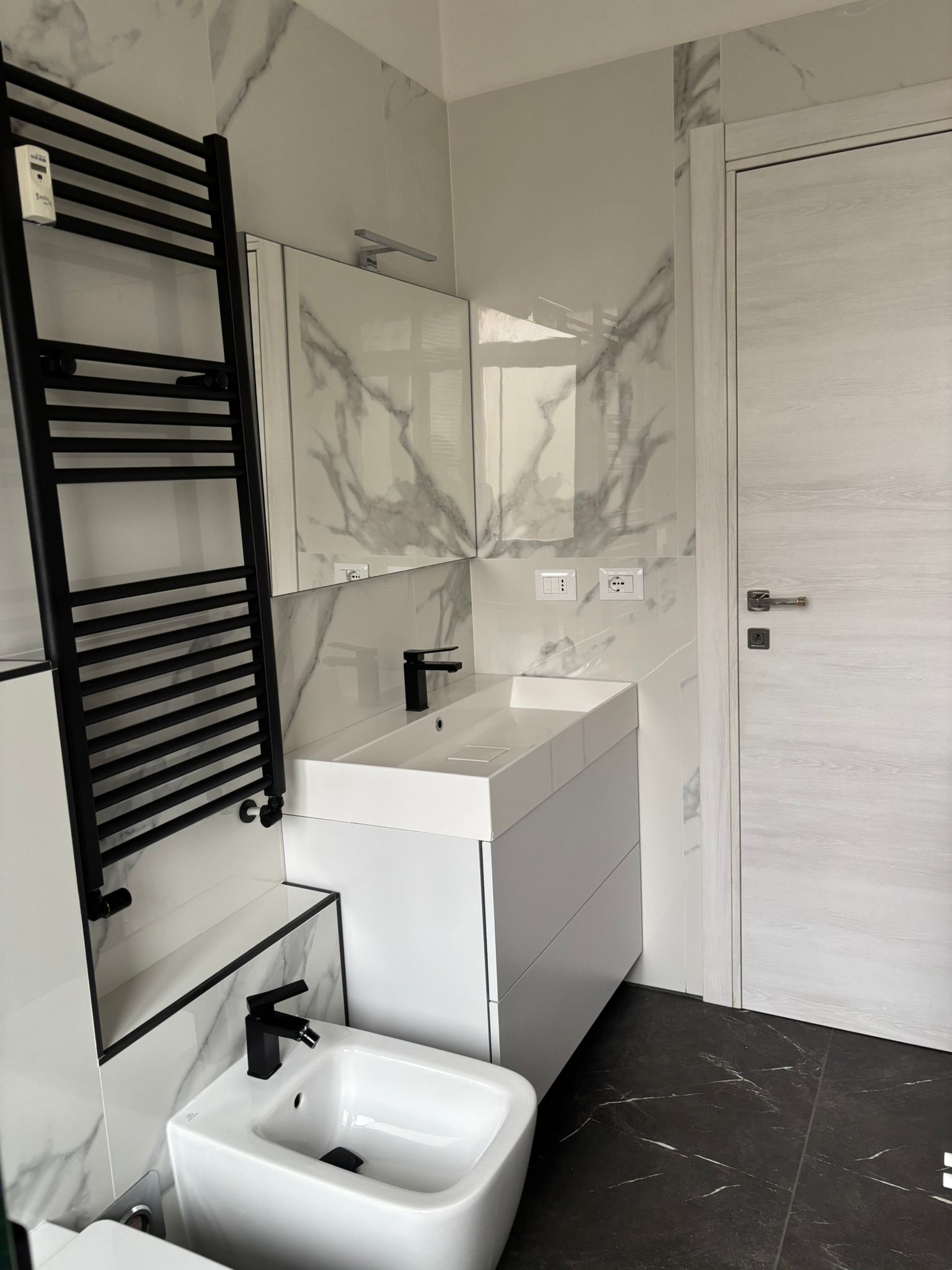 Bagno ristrutturato da Edilvas